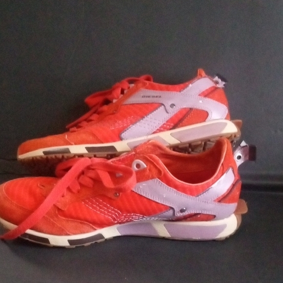 Diesel Bold Red Sneakers - Picture 5 of 15